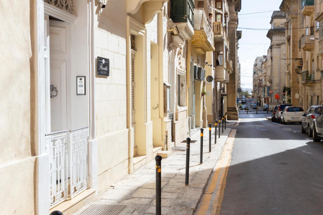 Florette Suite Designer Finish With Stunning Lounge Terrace By Arcobnb Floriana Exterior foto
