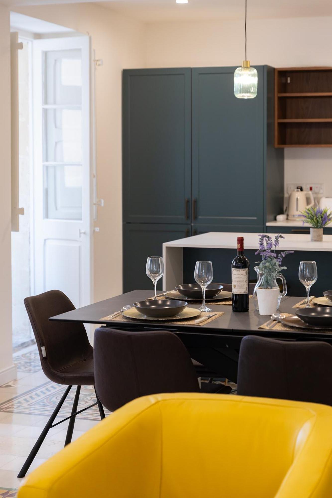 Florette Suite Designer Finish With Stunning Lounge Terrace By Arcobnb Floriana Exterior foto